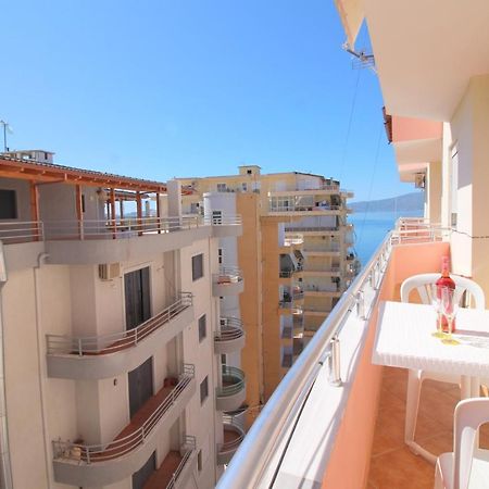 Appartamento Mece Apt. Sarandë Esterno foto